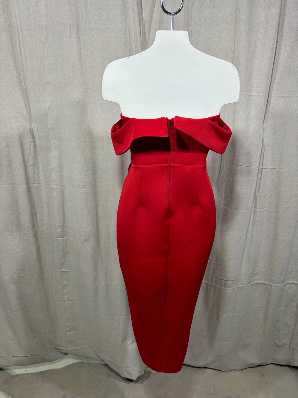 ASOS Design Red Dress - Picture 4 of 6